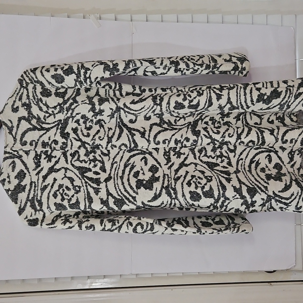 Nanette Lepore Black White Wool Blend Floral Brocade Coat Sz Med - Picture 10 of 10